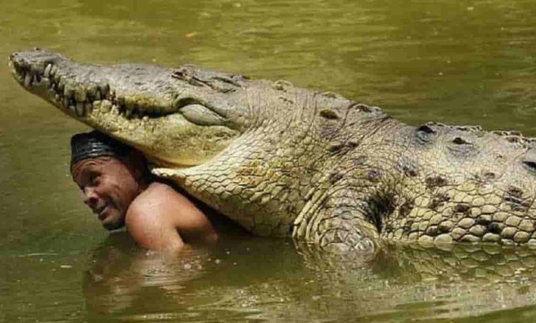 Chito the Fisherman and Pocho the Crocodile!